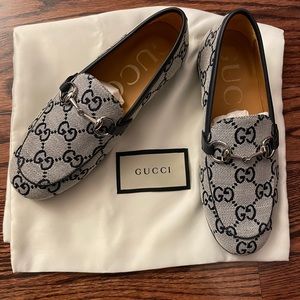 Gucci Flats (Authentic) Girls